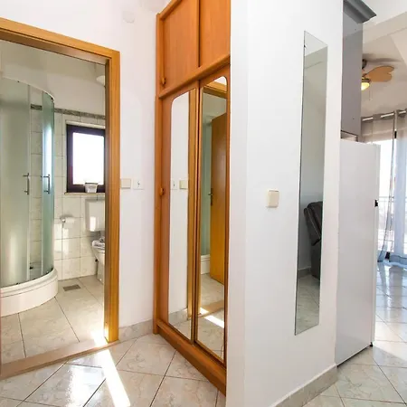 Appartamento Josip With Pool Privlaka (Zadar)